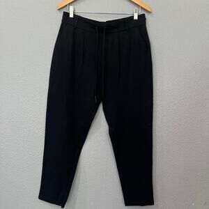 R. SOFIA Black Pleated Tapered Pants Petite L